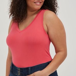 Torrid Size 2 Perfect Super Soft V-Neck Tank - Pink